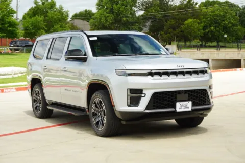 More photos of 2026 Jeep Grand Wagoneer at Roger Williams Chrysler Dodge Jeep Ram, TX