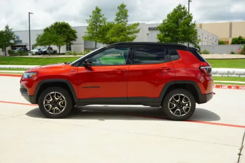 Photos of 2024 Jeep Compass Trailhawk for sale in Weatherford, TX at Roger Williams Chrysler Dodge Jeep Ram