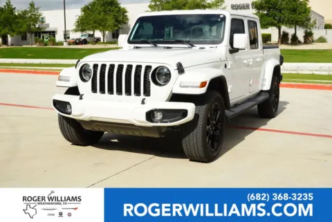 White 2023 Jeep Gladiator High Altitude for sale in Weatherford, TX