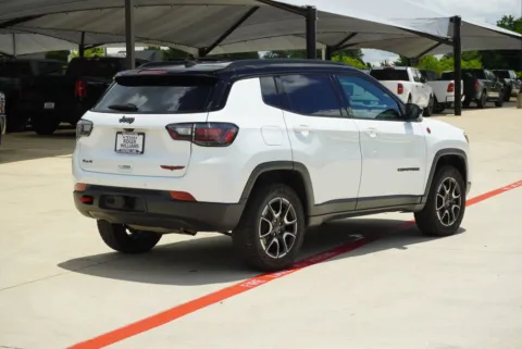 More photos of 2025 Jeep Compass Trailhawk at Roger Williams Chrysler Dodge Jeep Ram, TX