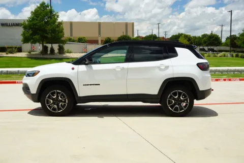 Photos of 2025 Jeep Compass Trailhawk for sale in Weatherford, TX at Roger Williams Chrysler Dodge Jeep Ram