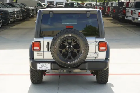 More photos of 2023 Jeep Wrangler Willys at Roger Williams Chrysler Dodge Jeep Ram, TX