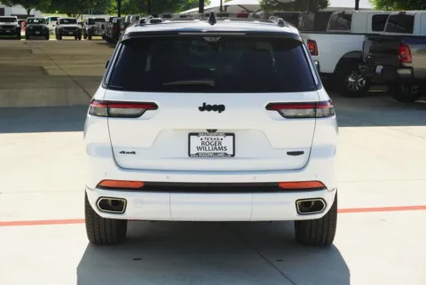 More photos of 2025 Jeep Grand Cherokee L Summit at Roger Williams Chrysler Dodge Jeep Ram, TX