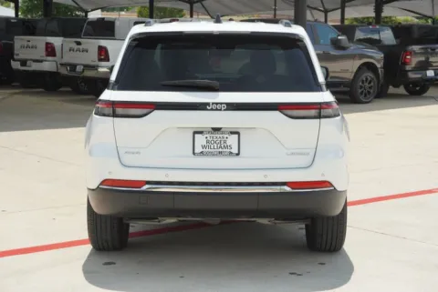 More photos of 2025 Jeep Grand Cherokee Laredo X at Roger Williams Chrysler Dodge Jeep Ram, TX