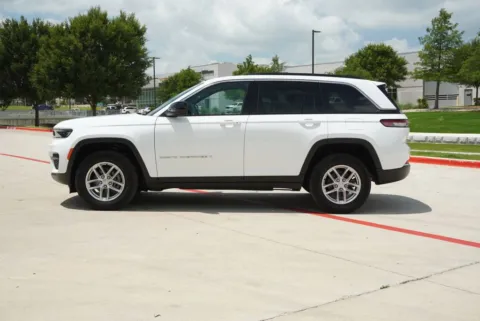 Photos of 2025 Jeep Grand Cherokee Laredo X for sale in Weatherford, TX at Roger Williams Chrysler Dodge Jeep Ram