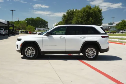 Photos of 2025 Jeep Grand Cherokee Laredo X for sale in Weatherford, TX at Roger Williams Chrysler Dodge Jeep Ram