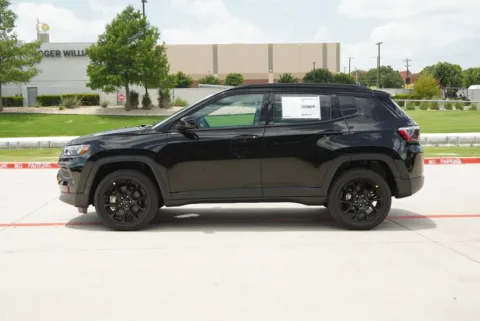 Photos of 2026 Jeep Compass Latitude for sale in Weatherford, TX at Roger Williams Chrysler Dodge Jeep Ram