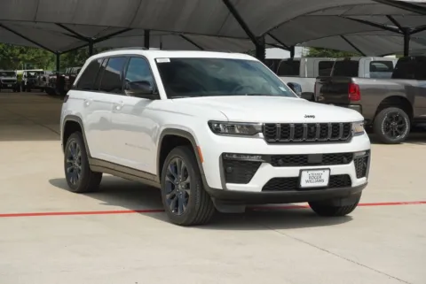 More photos of 2026 Jeep Grand Cherokee 85th Anniversary Edition at Roger Williams Chrysler Dodge Jeep Ram, TX