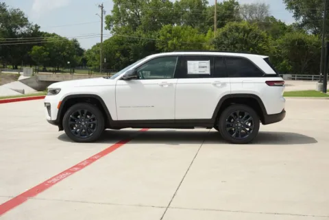 Photos of 2026 Jeep Grand Cherokee 85th Anniversary Edition for sale in Weatherford, TX at Roger Williams Chrysler Dodge Jeep Ram