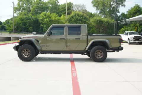 Photos of 2025 Jeep Gladiator Rubicon X for sale in Weatherford, TX at Roger Williams Chrysler Dodge Jeep Ram
