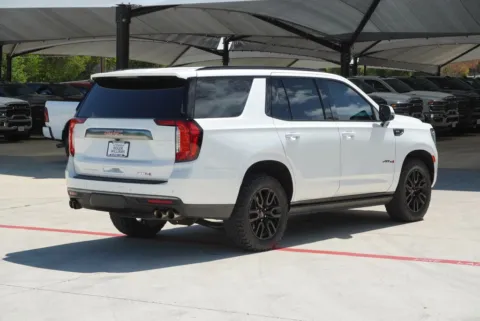 More photos of 2022 GMC Yukon AT4 at Roger Williams Chrysler Dodge Jeep Ram, TX