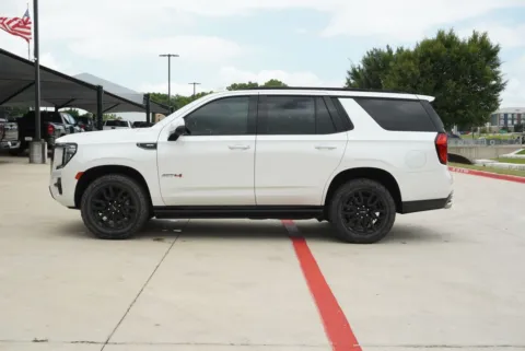 Photos of 2022 GMC Yukon AT4 for sale in Weatherford, TX at Roger Williams Chrysler Dodge Jeep Ram