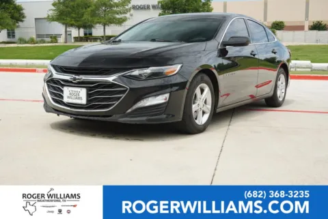 Black 2022 Chevrolet Malibu LT for sale in Weatherford, TX