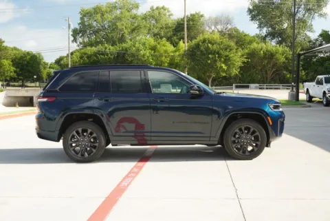 More photos of 2026 Jeep Grand Cherokee Limited Reserve at Roger Williams Chrysler Dodge Jeep Ram, TX