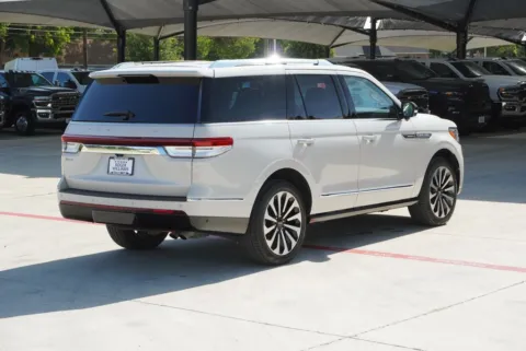 More photos of 2023 Lincoln Navigator Reserve at Roger Williams Chrysler Dodge Jeep Ram, TX