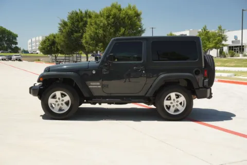 Photos of 2017 Jeep Wrangler Sport for sale in Weatherford, TX at Roger Williams Chrysler Dodge Jeep Ram