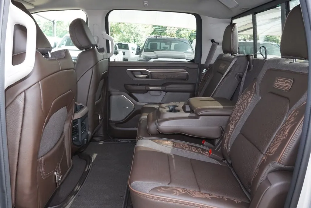 2026 RAM 1500 Limited Longhorn - Photo 11