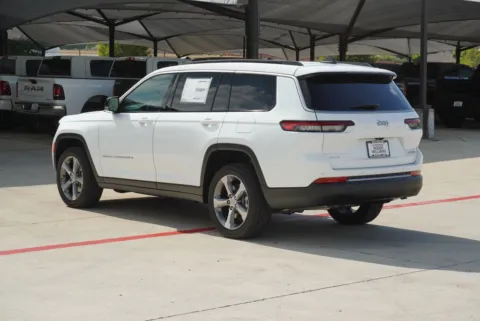 Another view of 2026 Jeep Grand Cherokee L Limited for sale in Weatherford, TX at Roger Williams Chrysler Dodge Jeep Ram