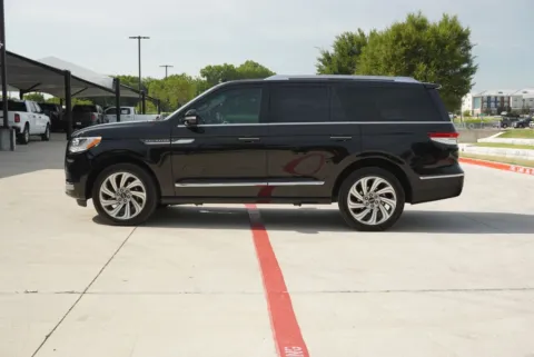Photos of 2024 Lincoln Navigator Reserve for sale in Weatherford, TX at Roger Williams Chrysler Dodge Jeep Ram