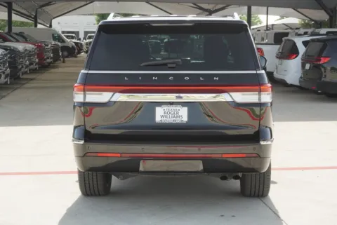 More photos of 2024 Lincoln Navigator Reserve at Roger Williams Chrysler Dodge Jeep Ram, TX
