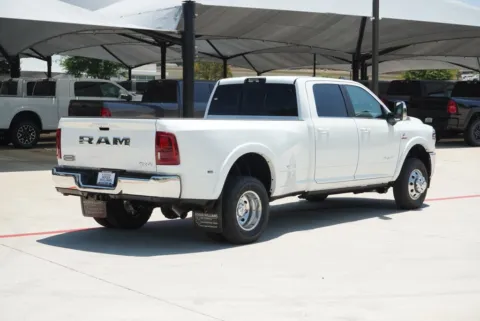 More photos of 2026 Ram 3500 Limited at Roger Williams Chrysler Dodge Jeep Ram, TX