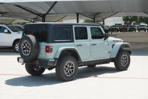 More photos of 2026 Jeep Wrangler Rubicon at Roger Williams Chrysler Dodge Jeep Ram, TX