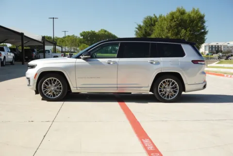 Photos of 2025 Jeep Grand Cherokee L Summit for sale in Weatherford, TX at Roger Williams Chrysler Dodge Jeep Ram