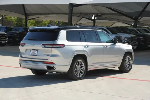 More photos of 2025 Jeep Grand Cherokee L Summit at Roger Williams Chrysler Dodge Jeep Ram, TX