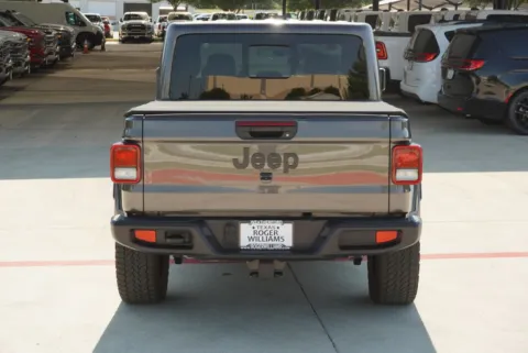 More photos of 2025 Jeep Gladiator Nighthawk at Roger Williams Chrysler Dodge Jeep Ram, TX