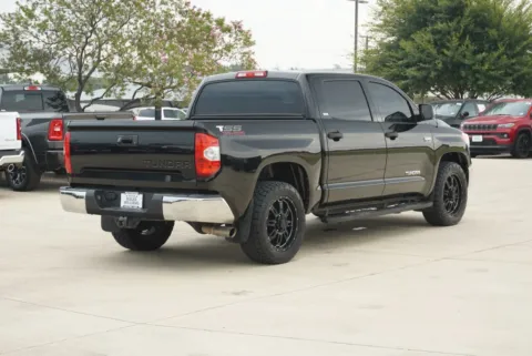 More photos of 2016 Toyota Tundra SR5 at Roger Williams Chrysler Dodge Jeep Ram, TX