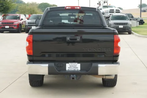 More photos of 2016 Toyota Tundra SR5 at Roger Williams Chrysler Dodge Jeep Ram, TX