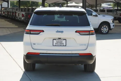 More photos of 2023 Jeep Grand Cherokee L Limited at Roger Williams Chrysler Dodge Jeep Ram, TX