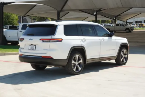 More photos of 2023 Jeep Grand Cherokee L Limited at Roger Williams Chrysler Dodge Jeep Ram, TX
