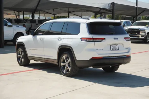 Another view of 2023 Jeep Grand Cherokee L Limited for sale in Weatherford, TX at Roger Williams Chrysler Dodge Jeep Ram