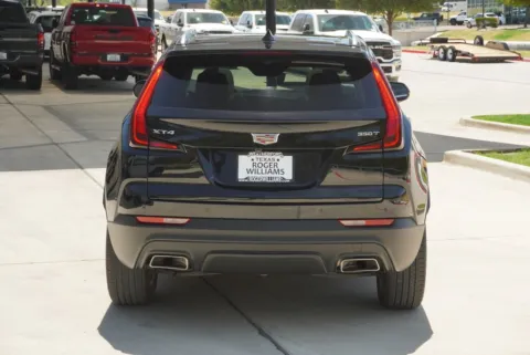 More photos of 2023 Cadillac XT4 FWD Luxury at Roger Williams Chrysler Dodge Jeep Ram, TX