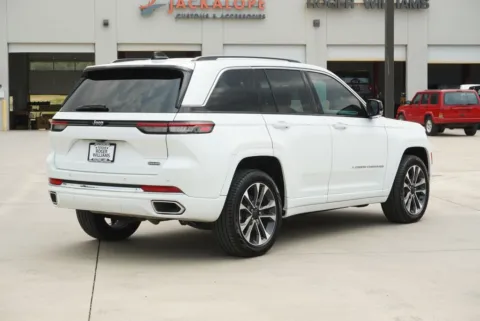 More photos of 2023 Jeep Grand Cherokee Overland at Roger Williams Chrysler Dodge Jeep Ram, TX