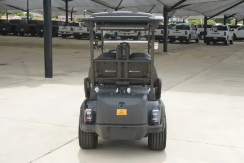 Another view of 2026 ICON I40L FORWARD FACING for sale in Weatherford, TX at Roger Williams Chrysler Dodge Jeep Ram