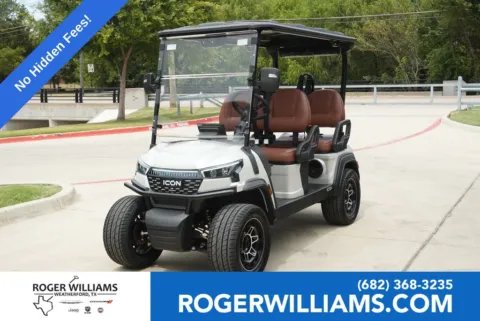White 2026 ICON I40L FORWARD FACING for sale in Weatherford, TX