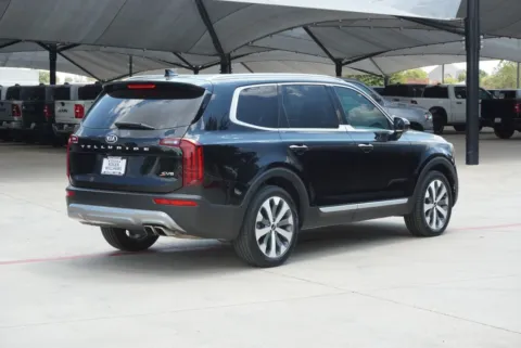 More photos of 2021 Kia Telluride S at Roger Williams Chrysler Dodge Jeep Ram, TX