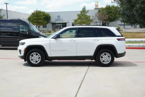 Photos of 2025 Jeep Grand Cherokee Laredo for sale in Weatherford, TX at Roger Williams Chrysler Dodge Jeep Ram