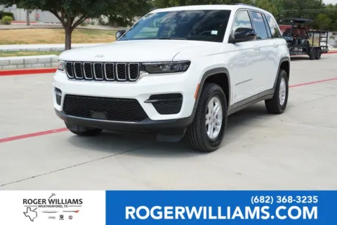 White 2025 Jeep Grand Cherokee Laredo for sale in Weatherford, TX