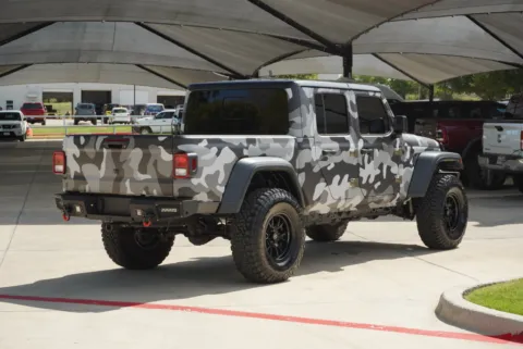 More photos of 2025 Jeep Gladiator Sport at Roger Williams Chrysler Dodge Jeep Ram, TX