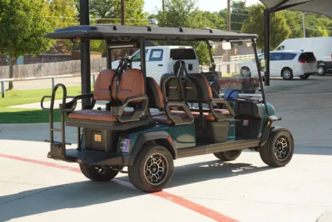 More photos of 2026 ICON I60L at Roger Williams Chrysler Dodge Jeep Ram, TX