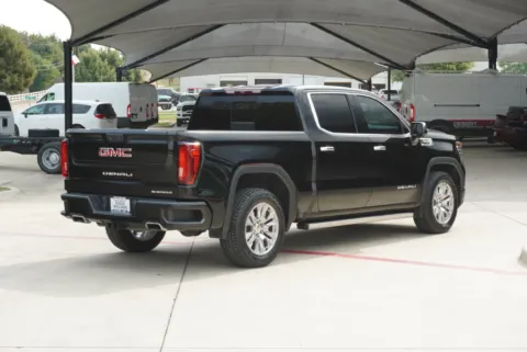 More photos of 2022 GMC Sierra 1500 Denali at Roger Williams Chrysler Dodge Jeep Ram, TX