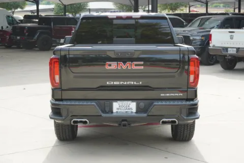 More photos of 2022 GMC Sierra 1500 Denali at Roger Williams Chrysler Dodge Jeep Ram, TX