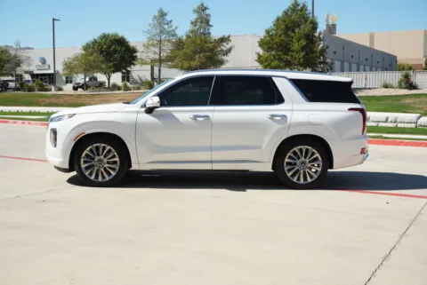 Photos of 2020 Hyundai Palisade Limited for sale in Weatherford, TX at Roger Williams Chrysler Dodge Jeep Ram