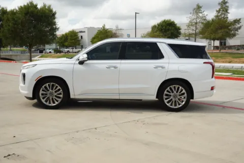 Photos of 2020 Hyundai Palisade Limited for sale in Weatherford, TX at Roger Williams Chrysler Dodge Jeep Ram
