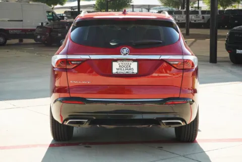 More photos of 2024 Buick Enclave Essence at Roger Williams Chrysler Dodge Jeep Ram, TX