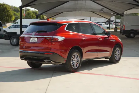 More photos of 2024 Buick Enclave Essence at Roger Williams Chrysler Dodge Jeep Ram, TX