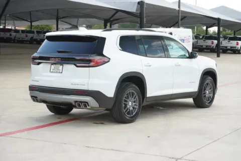 More photos of 2026 GMC Acadia FWD Elevation at Roger Williams Chrysler Dodge Jeep Ram, TX